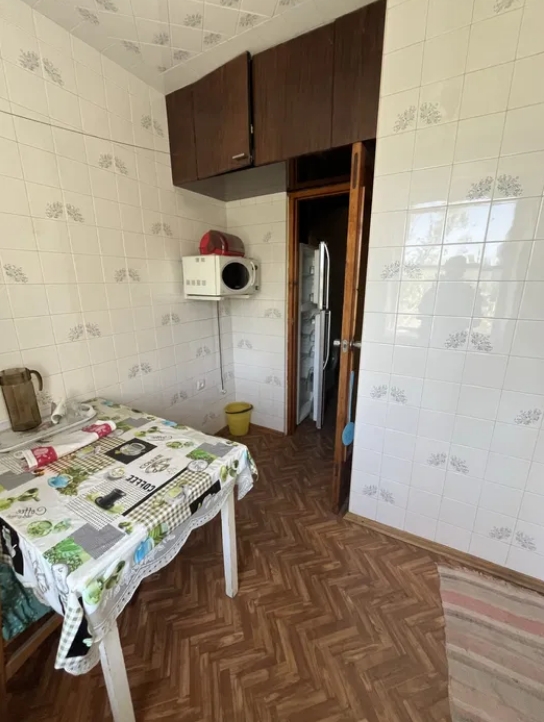 продажа трехкомнатной квартиры номер A-173858 в Киевском районе, фото номер 10